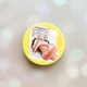 Держатель для смартфона / планшета попсокет Popsocket Желтый :: Девушка с газетой (принт 31) - изображение 1