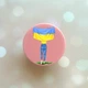 Держатель для смартфона / планшета попсокет Popsocket Розовый :: Девушка с флагом (принт 263) - изображение 1
