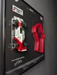 Легендарна Лімітована Модель Panini McLaren MP4/4 в масштабі 1/43 з Рамкою Тримачем 25x25см 2в1 на Стіну або Полицю і 3D Трасою British Grand Prix "Silverstone" конфігурації 1988 року /1988 Season Model Car #12 Ayrton Senna - зображення 7