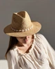 Шляпа женская из натуральной соломки с ракушками D.Hats - изображение 1