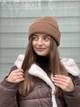 Шапка-біні жіноча молодіжна зимова STD світло-кричнева - зображення 1