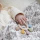 Прорізувач для зубів силіконовий гризунець "Nuby" для малюків від 3 місяців (PC1004) - зображення 7
