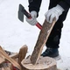 Сокира Intertool 630 г ручка з фібергласу з TPR гумою 359 мм лезо з карбонової сталі з тефлоновим покриттям (000078944) - зображення 14