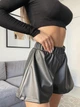 Женские шорты на резинки из экокожи K5 fashion 42-44 черные - изображение 2
