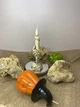 Силиконовая форма для свечей для свечи Рука на черепах - изображение 3