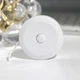 Автоматическая измерительная рулетка / лента сантиметровая в круглом пластиковом кейсе Ruleta двусторонний швейный сантиметр (см + дюймы) для тела / талии / груди, 1.5 м, белый (100711469) - изображение 2