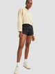 Spodenki damskie jeansowe krótkie Levi's 80S Mom Short Not To Interrupt A4695-0000 24 Czarne (5401105470364) - obraz 5