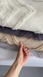 Покрывало Embrace Соул молочное с рюшами для двуспальной кровати 260х260 см 93524287 - изображение 4
