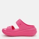 Женские шлепанцы для пляжа Crocs Crush Sandal Dgf 207670-6ZQ 38-39 (M6/W8) 24 см Dragon Fruit (198445103803) - изображение 4