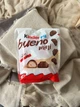 Шоколадные батончики Kinder Bueno Mini 108 гр - изображение 1