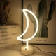 Неоновий світлодіодний нічник для інтер'єру Decoration Lamp місяць USB/3хАА Теплий Білий 35х18 | Настільне світло - изображение 1