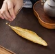 Подставка под аромапалочки металлическая лыжа золотая для стержневых благовоний лист винтажный золотой под ароматические палочки для дома ароматерапии 21х4,5 см - изображение 8
