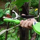 Садовый набор для ухода за растениями KITUA секатор аккумуляторный + садовый степлер - изображение 3