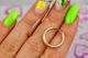 Серьги Xuping Jewelry кольца с камнями тонкие 1,7 см золотистые - изображение 1