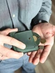 Зажим для денег Turtle Comfort с тиснением Герб УНР "острый" с монетницей из натуральной кожи Crazy Horse Зеленый - изображение 6