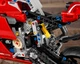 Конструктор Technic Ducati Panigale V4 R на 646 деталей от 10+ лет (10272) - изображение 11