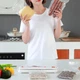 Машинка для вакуумации и запайки пакетов Vacuum Sealer-E вакуумный упаковщик и 10 пакетов белый/оранжевый - изображение 6