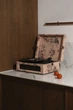 Виниловый проигрыватель Crosley Voyager Plus Floral - изображение 4