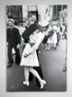 Інтер'єрна картина Поцілунок на Таймс Сквер, Time Square Kiss (1945), 42×28 см (id1138) - зображення 4