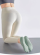 Носки для йоги и пилатеса Yoga socks с закрытыми пальцами, нескользящие, р/р 36-40, зеленые (YS-02-GN) - изображение 4