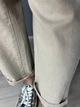 Джинсы женские A-N 25072 MOM бананы талия на резинке с ремнем стрейчевые оверсайз L бежевые - изображение 7