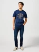 Футболка хлопковая длинная мужская Wrangler 112362792 L Темно-синяя с принтом (5401139262201) - изображение 3