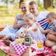 Портативная беспроводная колонка Divoom Tiivoo-2 с Bluetooth, пиксель-экраном, FM-радио, будильником и мультимедийными функциями, Зеленая - изображение 4