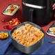 Антипригарне деко - форма для аерогриля / духовки / мультипечі з ручкою Cucina деко для запікання / випічки форма для м'яса / риби / тортів / запіканок, 17.5х16.5х7 см, чорний (104382254) - зображення 5