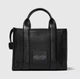 Сумка шопер женская Marc Jacobs The Leather Small Tote Bag H009L01SP21 черная - изображение 3