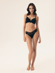 Majtki tanga damskie koronkowe Esotiq Blueberry 42556-99X L Czarne (5903972524541) - obraz 3