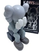Статуетка KAWS x COMPANION PASSING THROUGH x Gray 400% 27 см Brian Donnelly Монумент - зображення 5