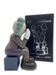 Статуэтка KAWS x COMPANION PASSING THROUGH x Color 400% 27 см Brian Donnelly Анатомия - изображение 6