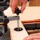 Пила торцювальна мережева BLACK+DECKER, 1500 Вт, диск 216х30 мм, швидкість 4700 об/хв, вага 6,8 кг (BES702) - изображение 8