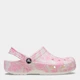 Детские кроксы-сабо для девочки Crocs Classic Duke Print Clog T 210008-6WY 22-23 Розовые (1962656788086) - изображение 1