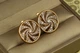 Сережки Xuping Jewelry транс 1,9 см золотисті - зображення 2