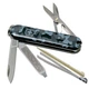 Швейцарский нож Victorinox Vx06223.942 Classic SD - 7 функций, 58 мм, камуфляжный дизайн - изображение 2