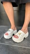 Жіночі шльопанці Crocs Stomp Slide Chalk (42-43, крейда) - зображення 6