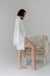 Халат з французьким мереживом Perfect Female M Білий (143BA-18-wh) - зображення 3