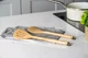 Лопатка с прорезями KitchenAid Coreline KQR702OHE 34.2 см бежевая 5088064 - изображение 3