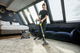 Професійний миючий пилосос Karcher Puzzi 8/1 Adv : 1200 Вт (1.100-241.0) - зображення 2