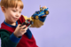 Klocki konstrukcyjne LEGO Ninjago Pojedynek wyścigowy Rogue kontra Drix 111 elementów (71840) - obraz 13