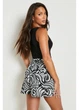 Шорты boohoo 34 Черно-белый GZZ23201_черн.бел_02 - изображение 2