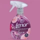 Спрей для разглаживания складок на одежде Lenor Экзотические цветы, 500 мл - изображение 2