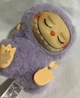 Мягкая игрушка брелок Labubu Лабубу сидячий 14 см сиреневый - изображение 9