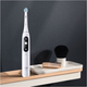 Elektryczna szczoteczka do zębów Oral-B iO Series 7S Biała + Brush Head + TC (613116) - obraz 4
