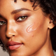 Крем для обличчя Kate Somerville Wrinkle Warrior 2-в-1 Plumping Moisturizer + Serum зволожувальний 50 мл (813920015241) - зображення 4