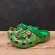 Дитячі крокси-сабо для хлопчика Crocs Unisex-Child Classic Minecraft Clog Clog (27/28, зелений) - изображение 10
