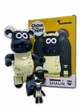 Статуэтка Bearbrick x Shaun x Authentic Goods 400% + 100% 28 см + 7 см Medicom Toy Барашек Шон - изображение 5