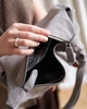 Женская кожаная замшевая сумка из натуральной кожи средняя через плечо повседневная на молнии с ремнем, серая 63800 - изображение 3