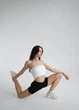 Женские спортивные шорты с высокой талией V-поясом спереди и Push-Up эффектом сзади S черные (70177) - изображение 5